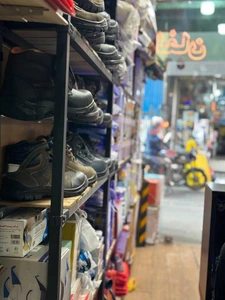 تصویر فروشگاه تجهیزات ایمنی تابان