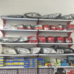 تصویر فروشگاه هدلایت امیر