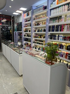 تصویر فروشگاه گالری آرایشی لیا