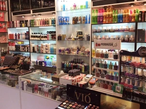 تصویر فروشگاه آرایشی مدیس