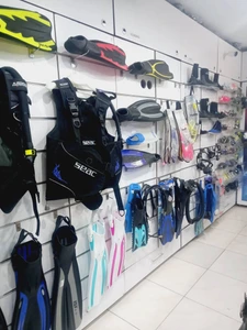 تصویر فروشگاه غواصی آب های نوشین