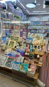 تصویر فروشگاه سیسمونی رنگین استور