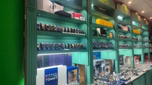 تصویر فروشگاه مرکز پخش ساعت فلانجا