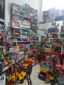 تصویر فروشگاه اسباب بازی معصومه