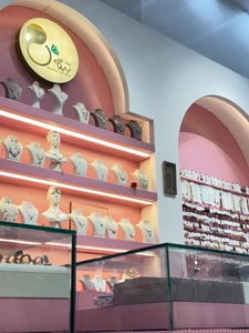 تصویر فروشگاه زیورآلات بیوتی