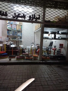 تصویر فروشگاه ترازو باسکول توزین تراز