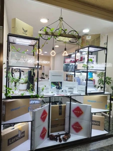 تصویر فروشگاه آراکس کامپیوتر استوک