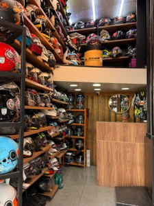 تصویر فروشگاه آسیا سیکلت