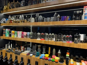 تصویر فروشگاه شرکت ارغوان