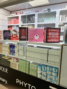 تصویر فروشگاه سولیره گالری