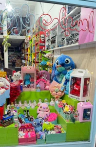 تصویر فروشگاه کارماکتی