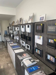 تصویر فروشگاه آیفون تصویری دات کام