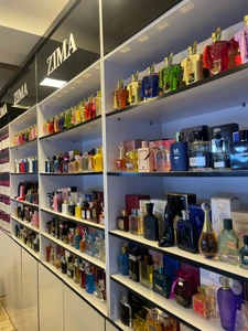 تصویر فروشگاه پخش عطر زیما