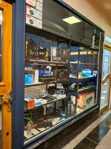 تصویر فروشگاه پی سی لاینز