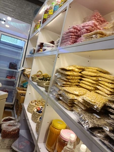 تصویر فروشگاه لبنیات گیل بار