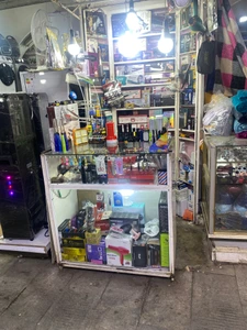 تصویر فروشگاه لوازم شارژی مهجوری