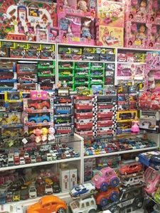 تصویر فروشگاه دخترک پسرک