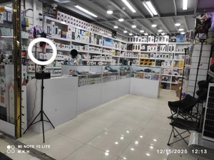 تصویر فروشگاه موبایل جزیره قشم