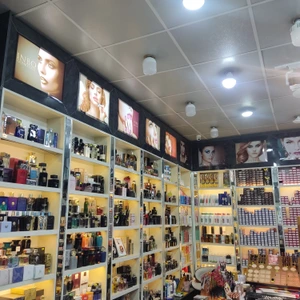 تصویر فروشگاه عطر و ادکلن اینبو