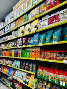 تصویر فروشگاه رویال استور کلهر