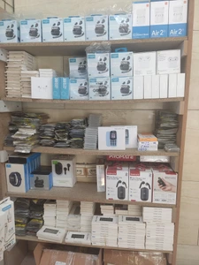 تصویر فروشگاه موبایل پاسارگاد آبادان