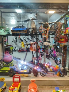تصویر فروشگاه اسکوتر و موتور برقی خدادادی