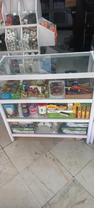 تصویر فروشگاه کالای برق و ابزار چشمه