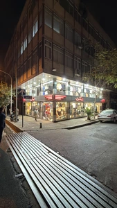 تصویر فروشگاه مزون مکث