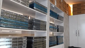 تصویر فروشگاه تجهیزات شبکه فن نگار