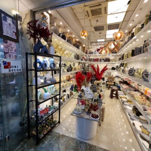 تصویر فروشگاه کنج دکور