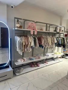 تصویر فروشگاه پوشاک پروانه