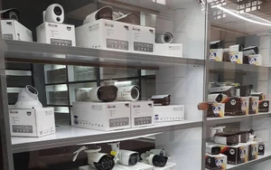 تصویر فروشگاه نگاه روشن