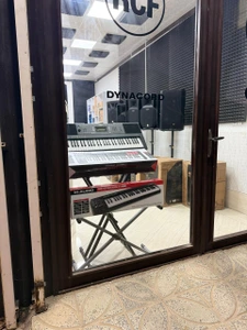 تصویر فروشگاه صوتی عزیزی