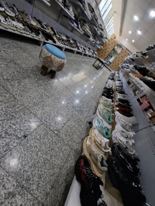 تصویر فروشگاه لوزی