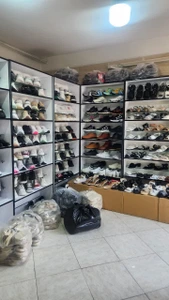 تصویر فروشگاه کفش یسنا