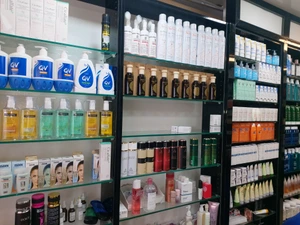 تصویر فروشگاه آرایشی و بهداشتی ته لنجی