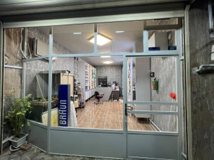 تصویر فروشگاه لوازم آرایشی بهداشتی مارولا