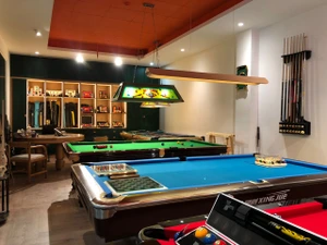 تصویر فروشگاه بیلیارد استور