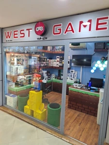 تصویر فروشگاه وست گیم استور