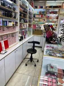 تصویر فروشگاه لوازم ارایشی بهداشتی گیسو