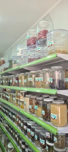 تصویر فروشگاه محصولات سالم یارا