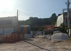 تصویر فروشگاه سنگ و نما